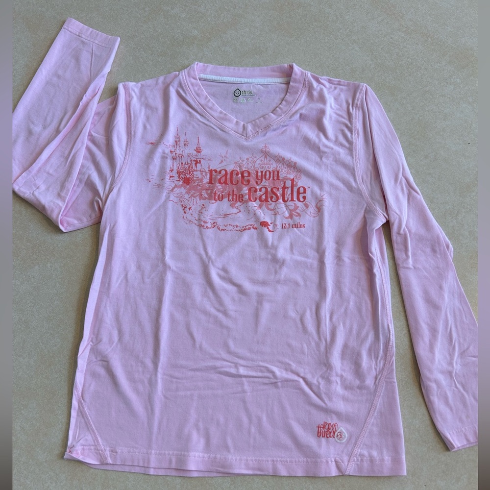 Raw Threads Disney inspired long sleeve castle tee tshirt M